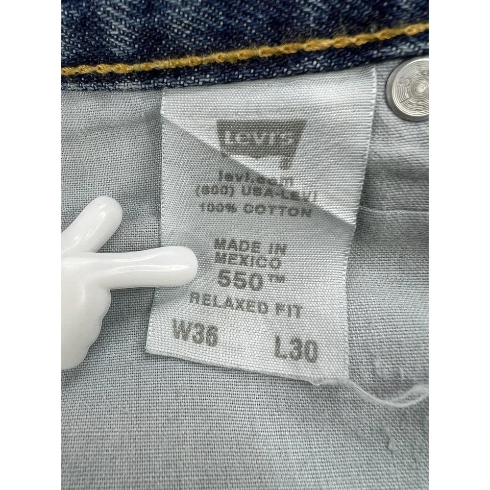 Levis 550 Jeans Mens 36x30 Blue Relaxed Tapered 100% Cotton Denim Med Wash Y2K